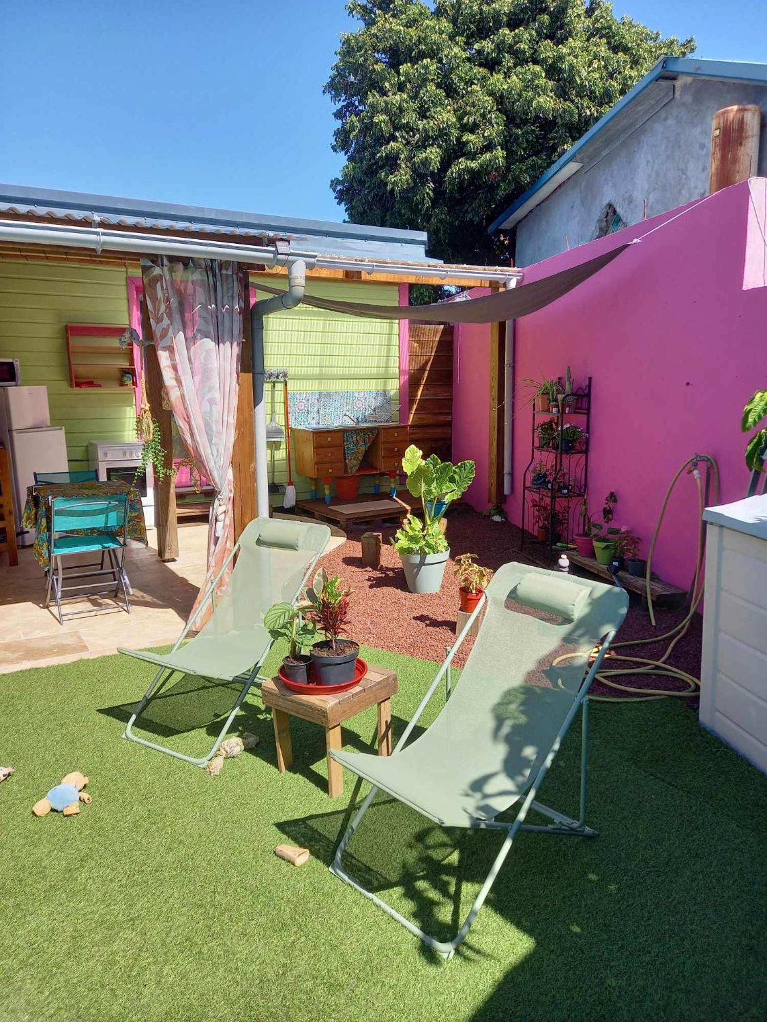 La Caze Celine Apartment Saint Pierre Exterior photo